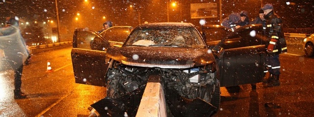    Toyota Camry   :  ,   
